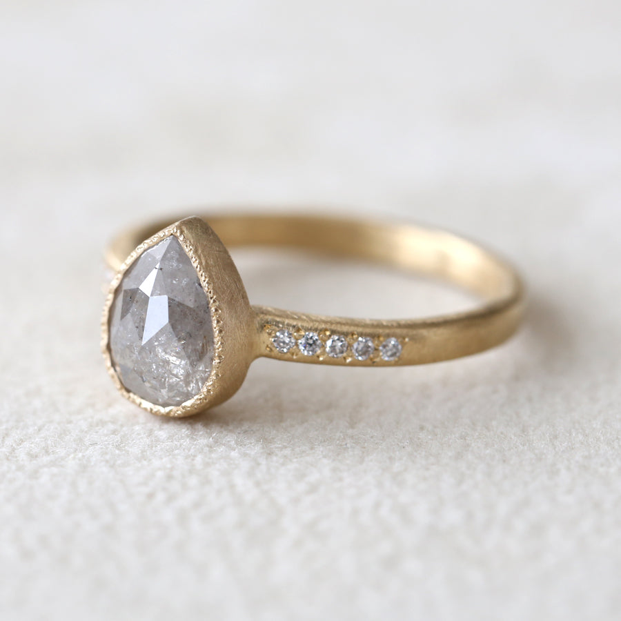 1.46ct grey diamond ring