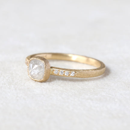 0.53ct grey diamond ring