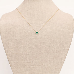 0.98ct Emerald necklace