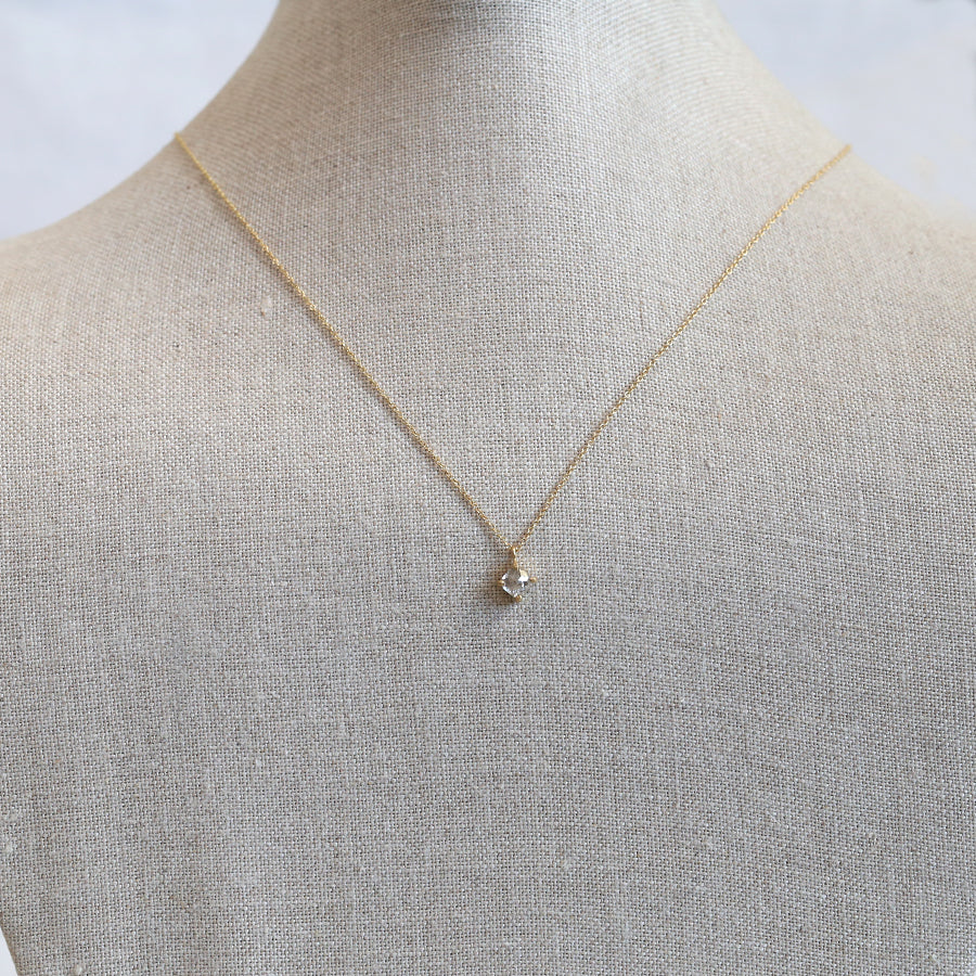 0.93ct grey diamond necklace