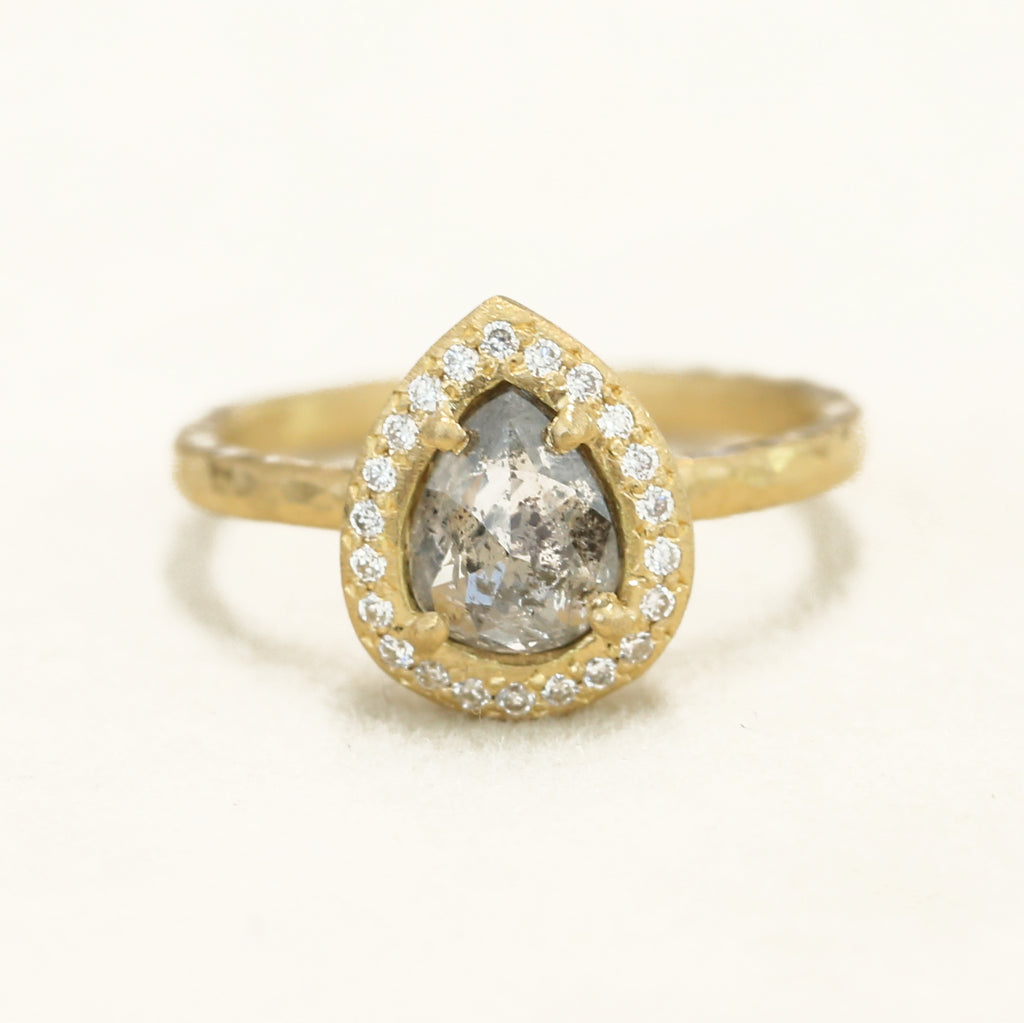 1.09ct Salt & Pepper diamond ring