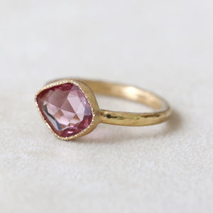 2.05ct Padparadscha Sappaire Ring