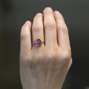4.95ct pink grey tourmaline ring