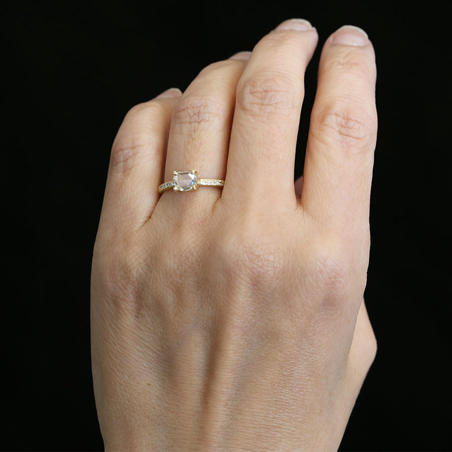 0.66ct Colorless rose cut diamond ring