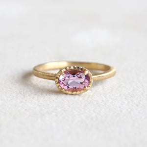 0.74ct Flamingo Morganite ring