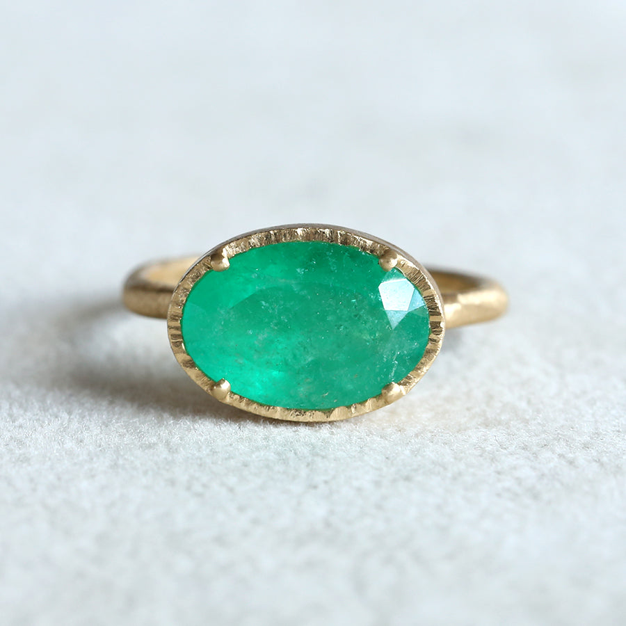 2.79ct Colombian emerald ring