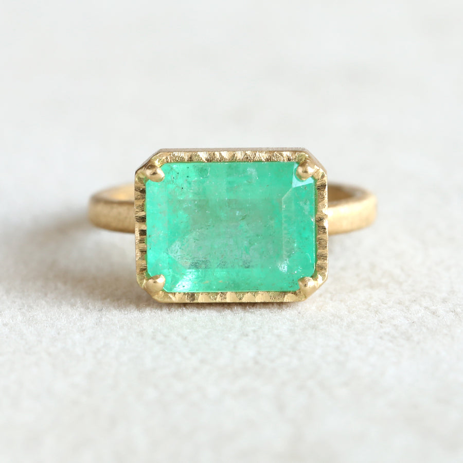 3.48ct Colombian emerald ring
