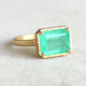 3.48ct Colombian emerald ring