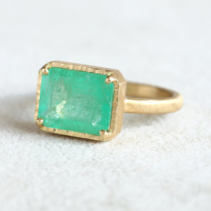 3.48ct Colombian emerald ring