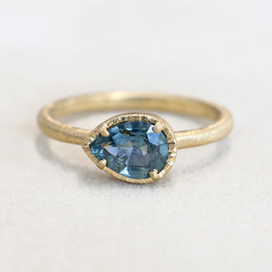 1.01ct Montana Sapphire ring