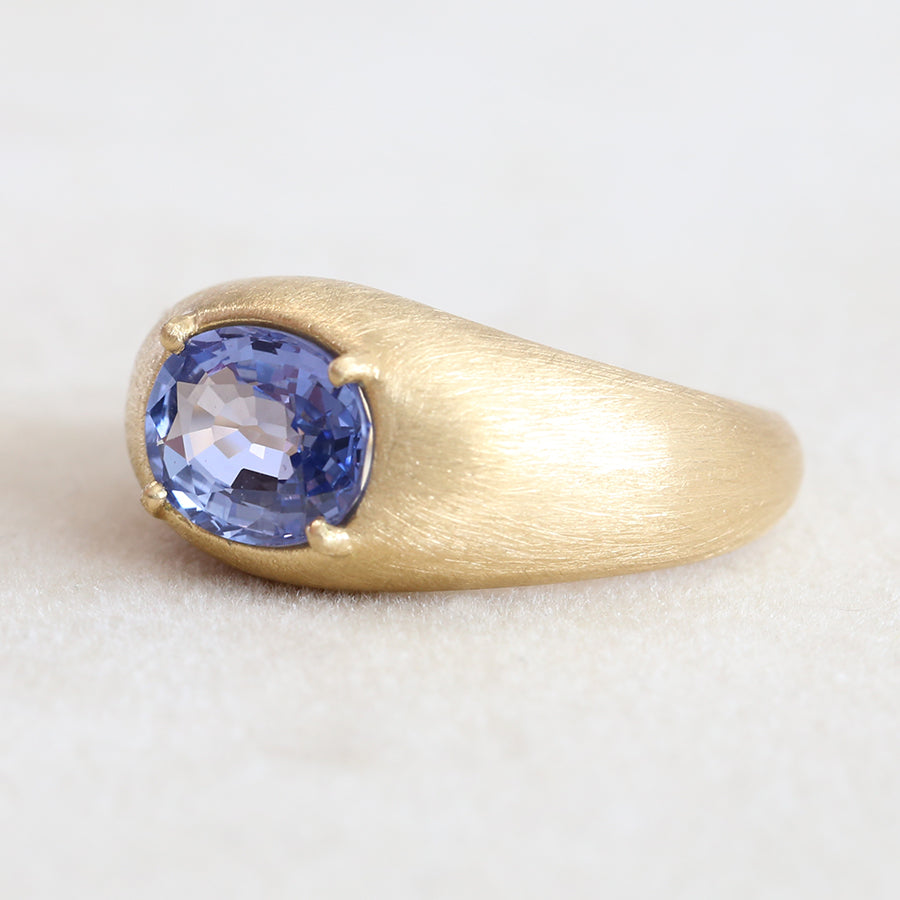 2.17ct Ceylon Blue Sapphire ring