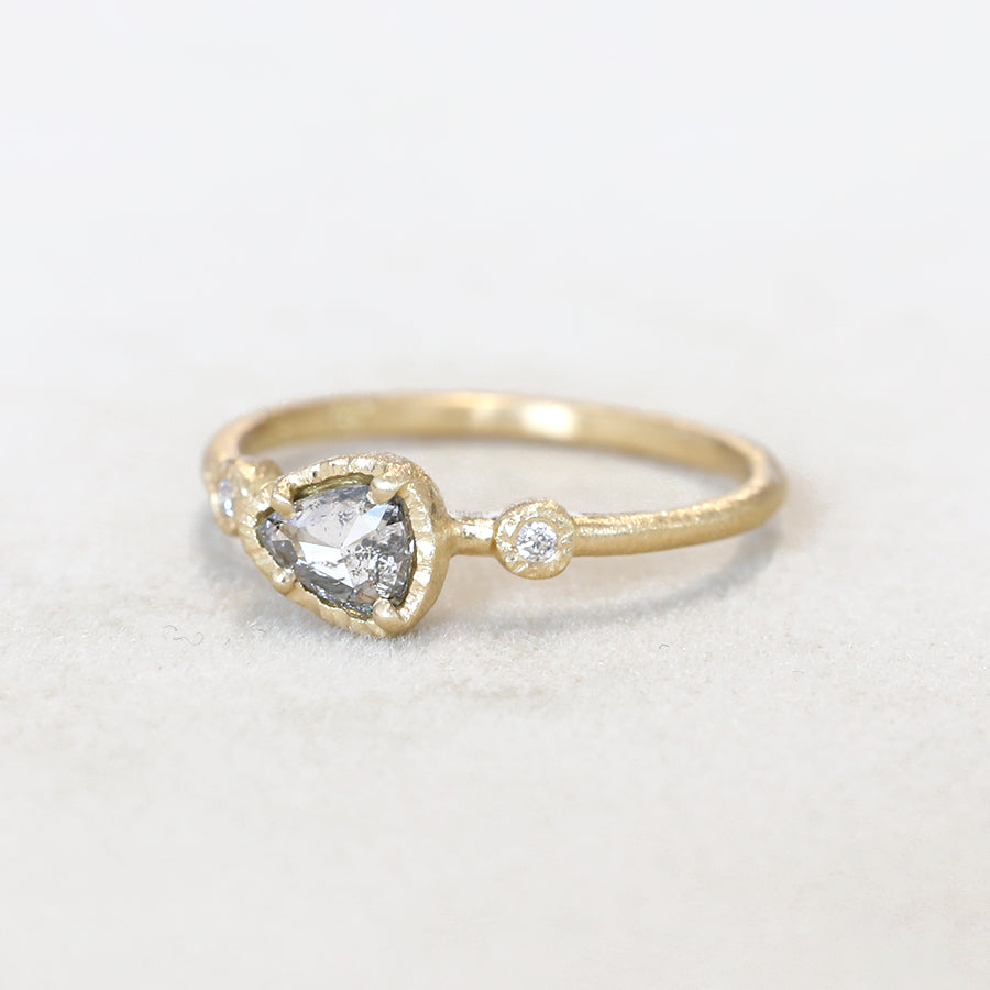 0.33ct grey diamond Muguet ring