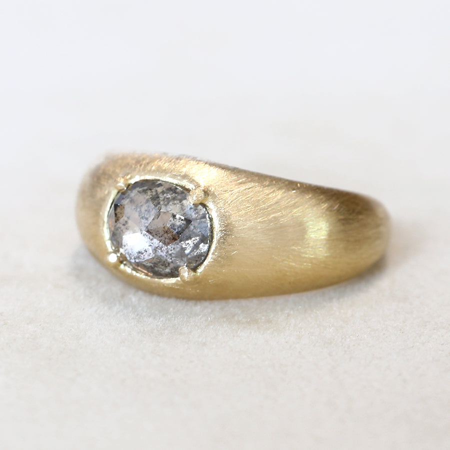 1.40ct Salt & Pepper diamond Zen ring
