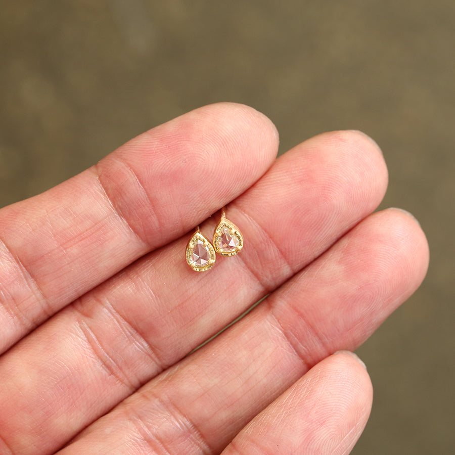 0.37ct Near Colorless diamond studs