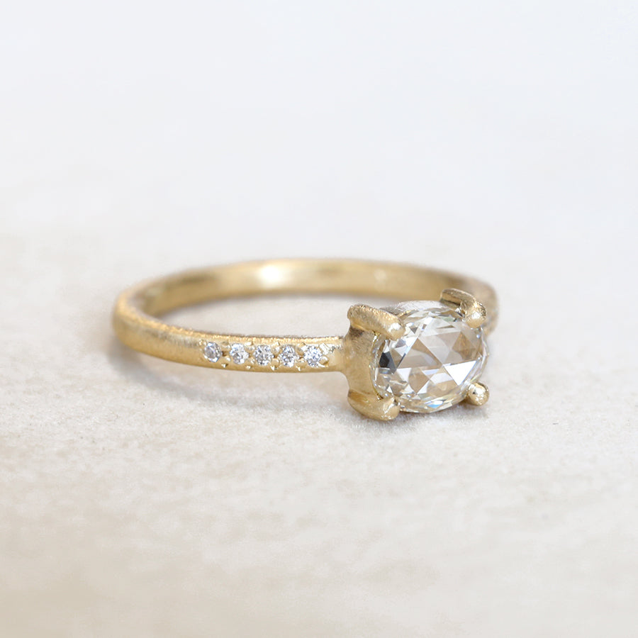 0.66ct Colorless rose cut diamond ring