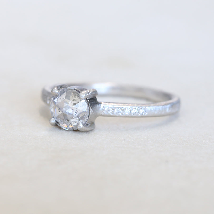 0.83ct slat & pepper diamond ring