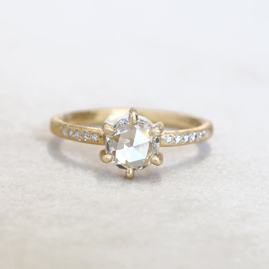 0.85ct Colorless rose cut diamond ring
