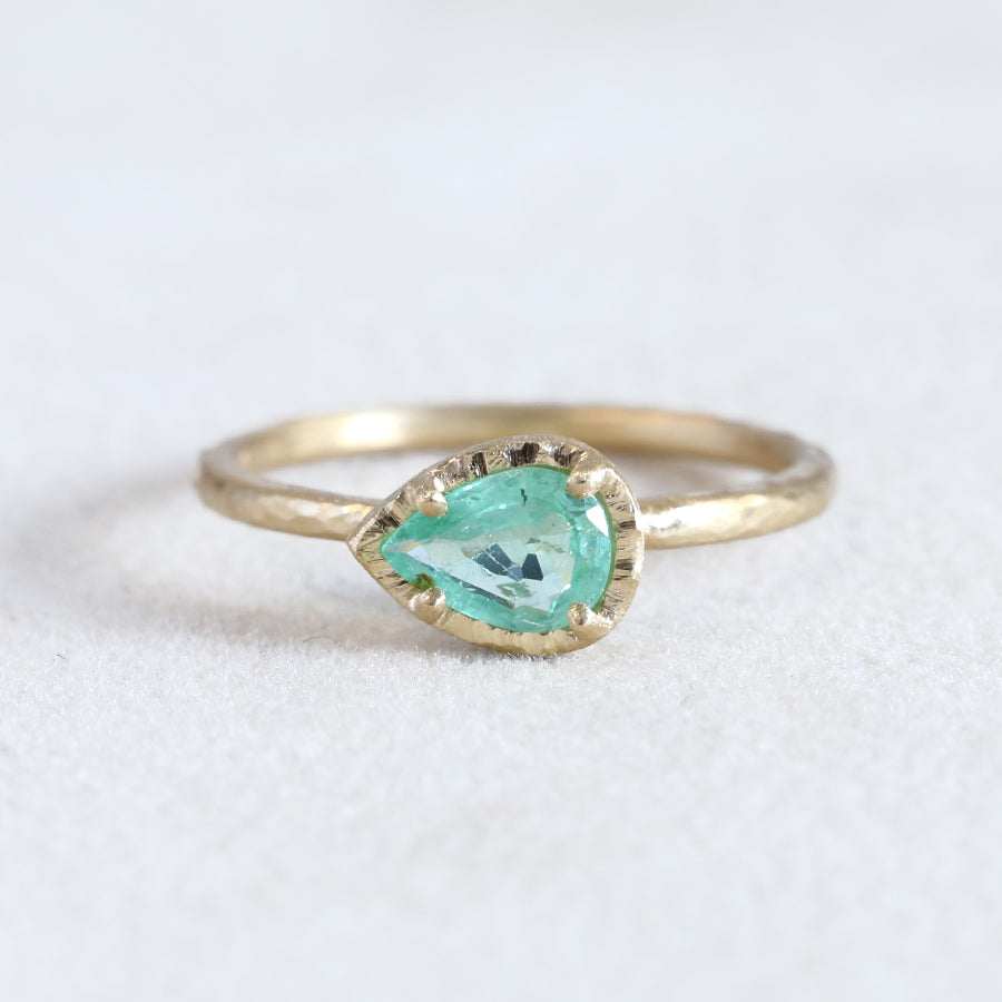 0.48ct Paraiba tourmaline ring