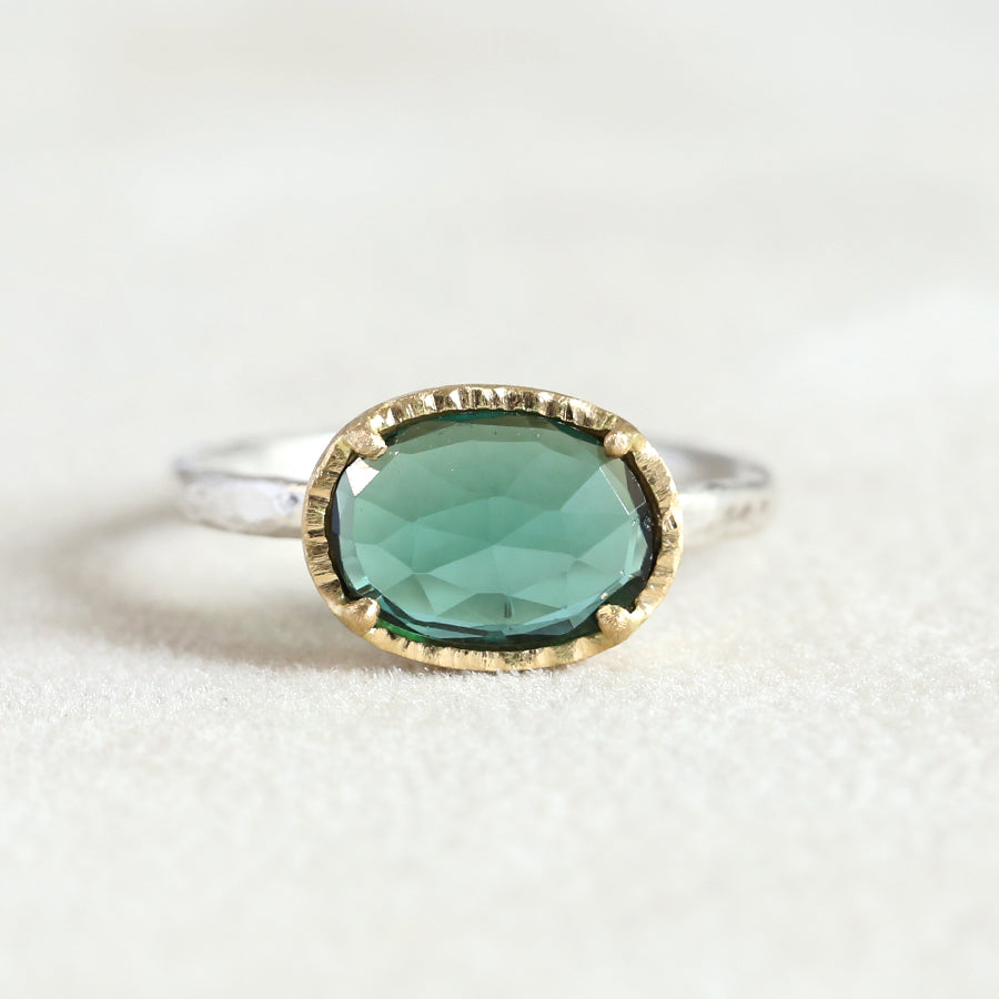 1.55ct Green tourmaline ring