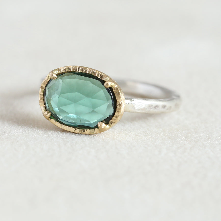 1.55ct Green tourmaline ring