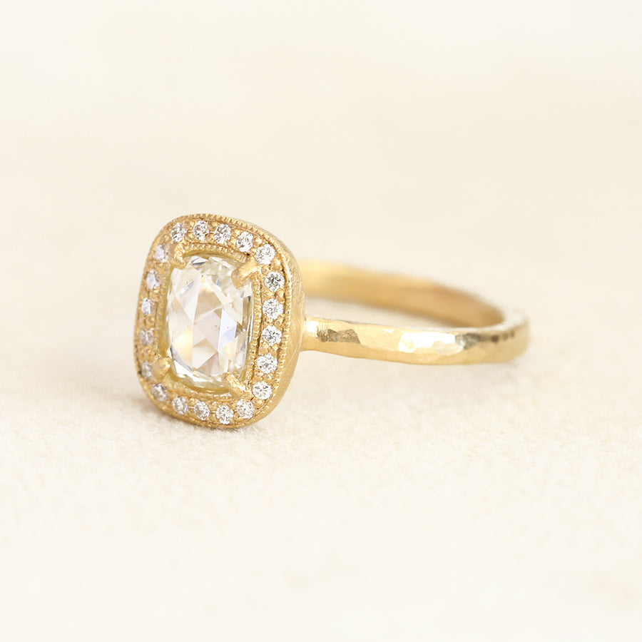 0.77ct Colorless diamond halo ring