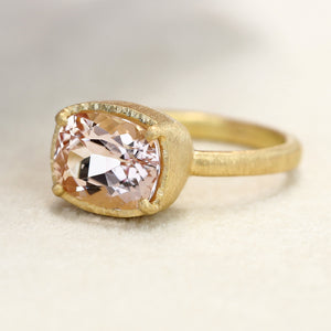 2.96ct Morganite ring
