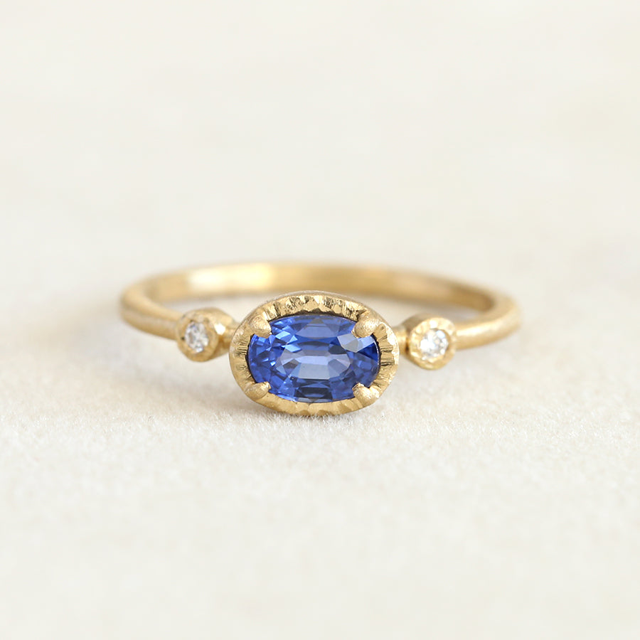 0.72ct Blue Sapphire Muguet ring