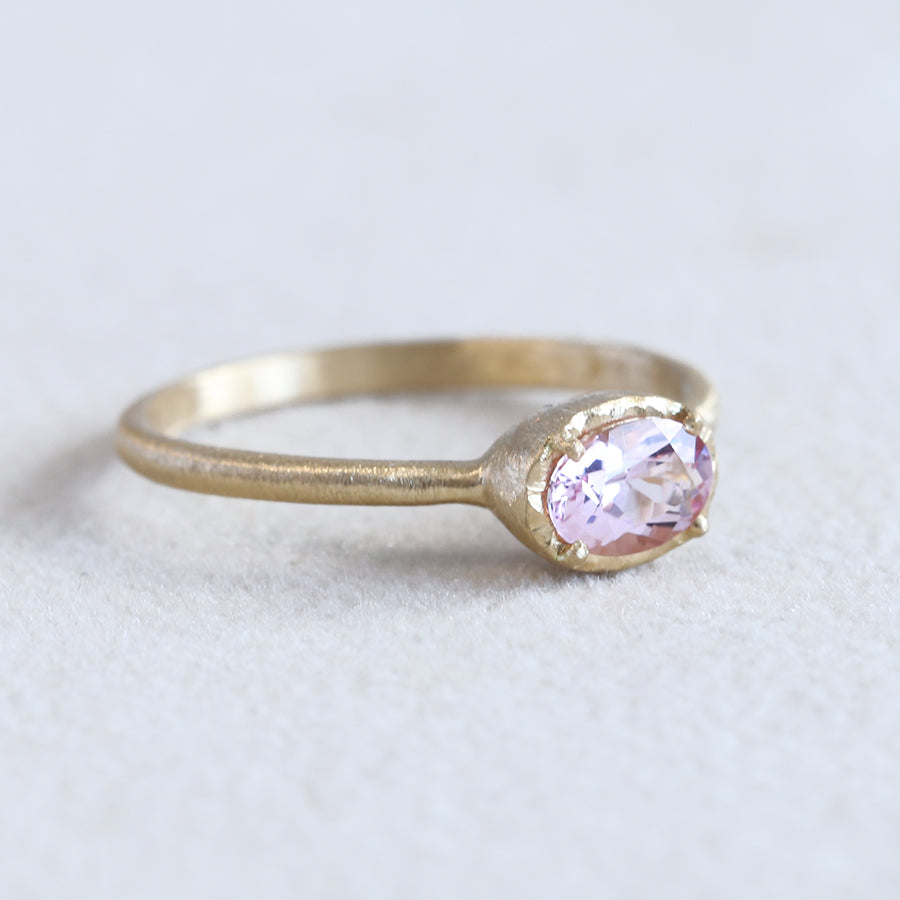 0.40ct Morganite ring