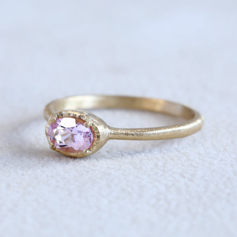 0.40ct Morganite ring