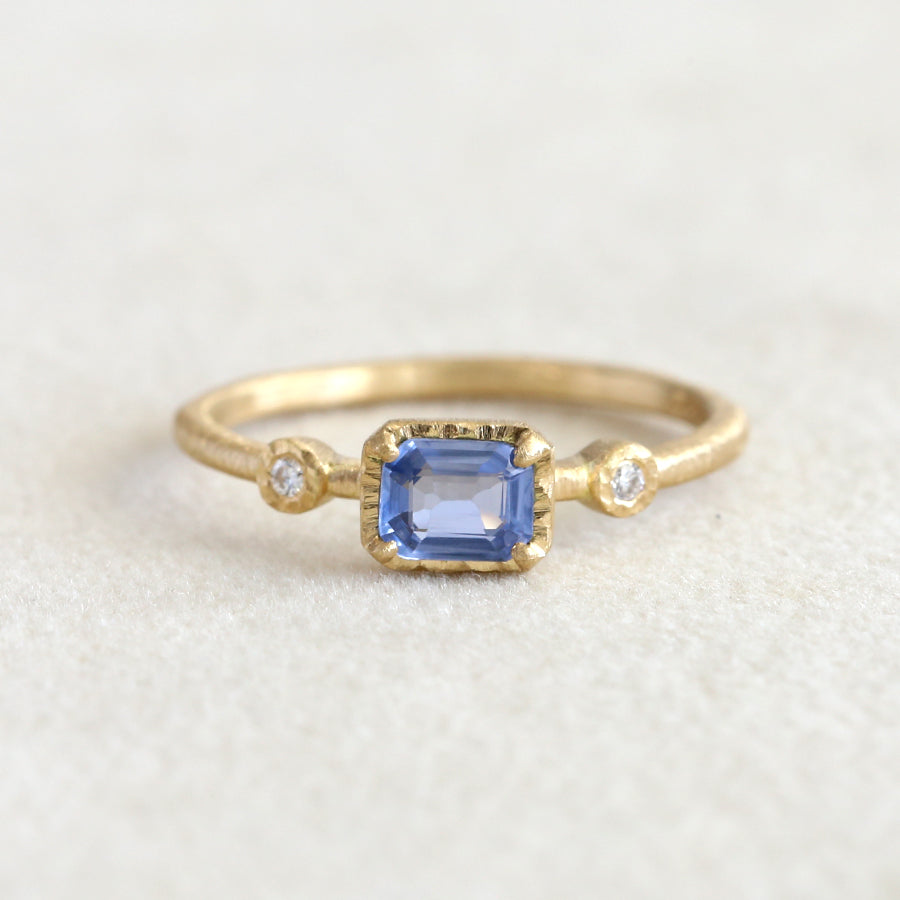 0.46ct blue sapphire Muguet ring