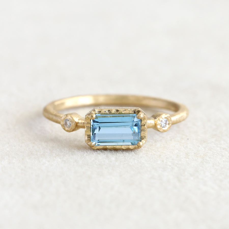 0.67ct Aquamarine Muguet ring