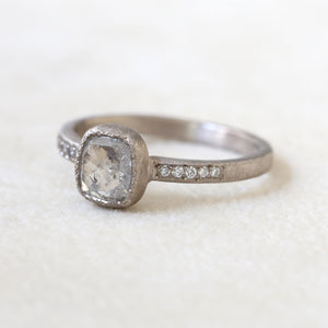 0.91 grey diamond ring