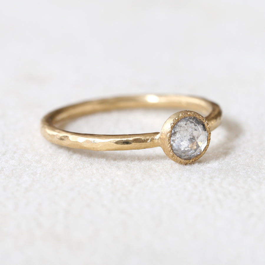 0.45ct light grey diamond ring