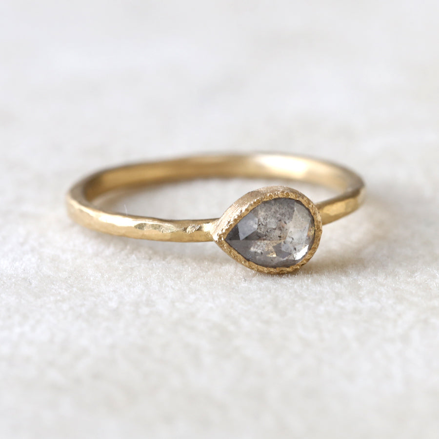 0.59ct grey diamond ring