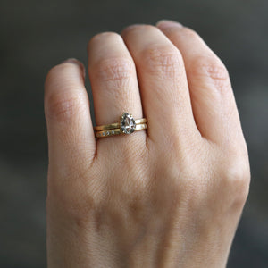 0.95ct  grey diamond ring