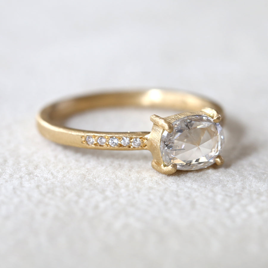 0.80ct colorless diamond ring