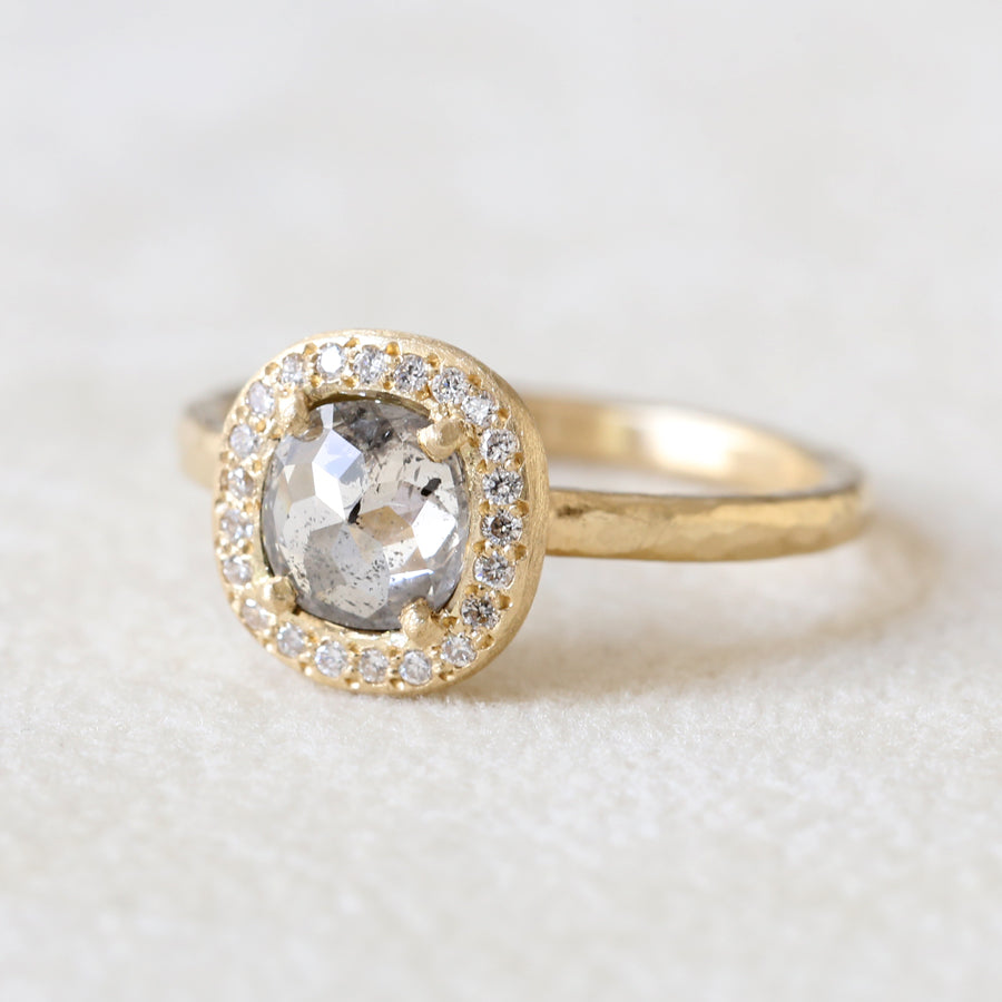 0.93ct grey diamond ring
