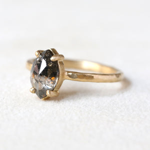 1.65ct two tone diamond ring