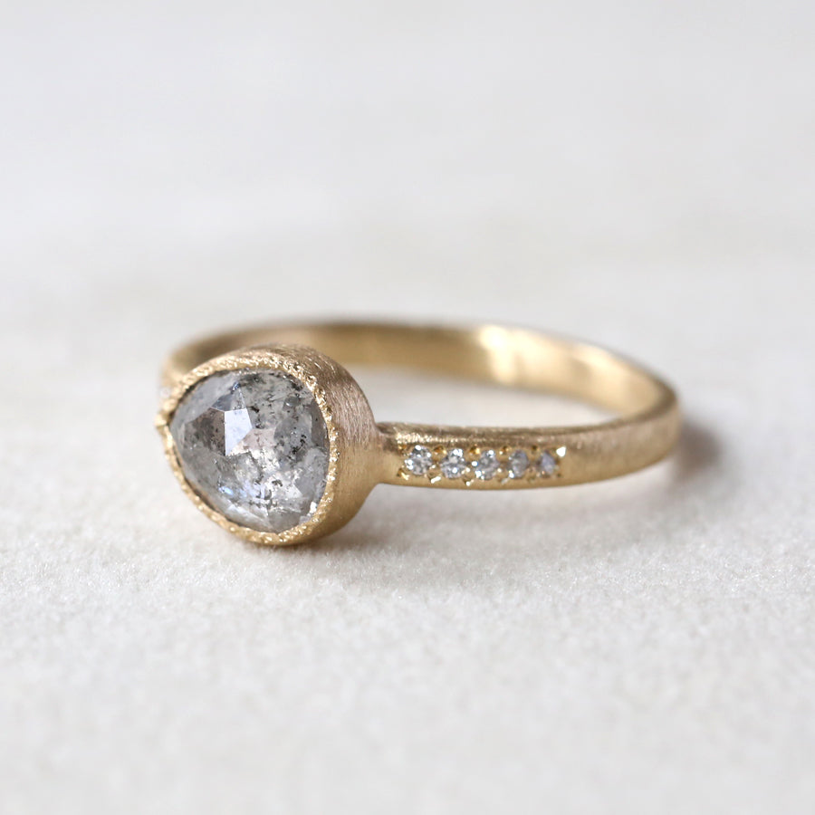 1.58ct grey diamond ring