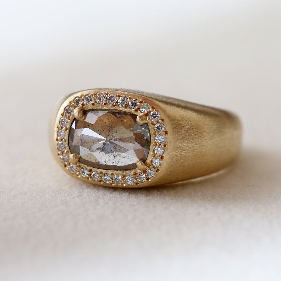 1.00ct grey-brown diamond ring