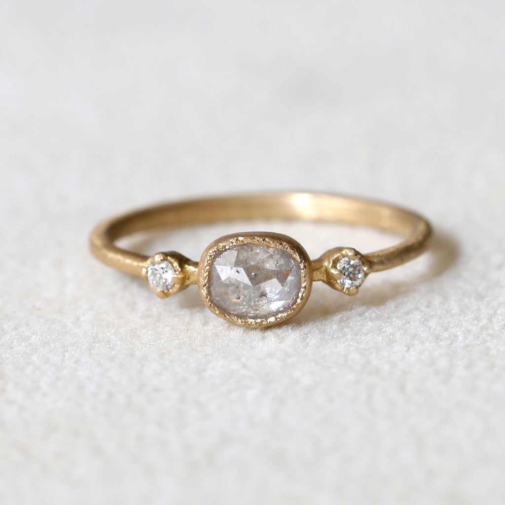 0.54ct Grey diamond Muguet Ring