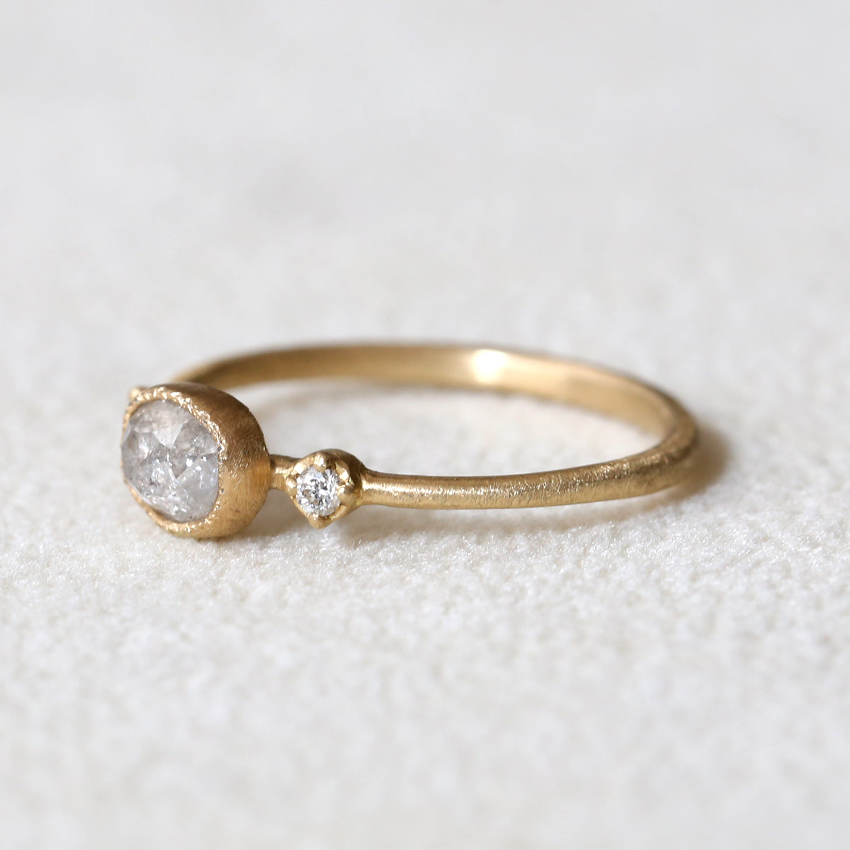 0.54ct Grey diamond Muguet Ring