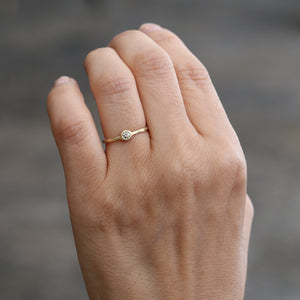 3mm brown diamond ring