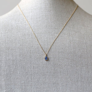 0.99ct Blue sapphire necklace
