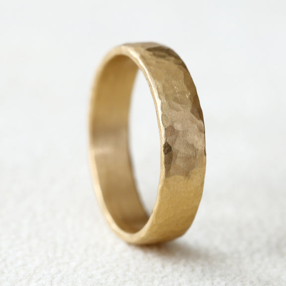 5mm 18k yellow gold band, hammered