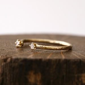 1.8mm diamonds textured open ring
