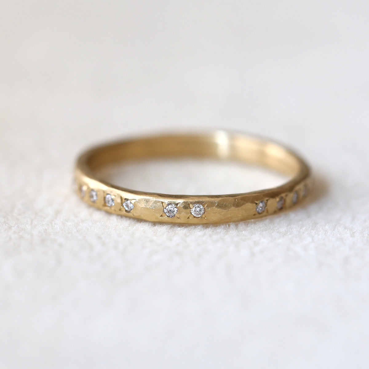 Hammered eternity band